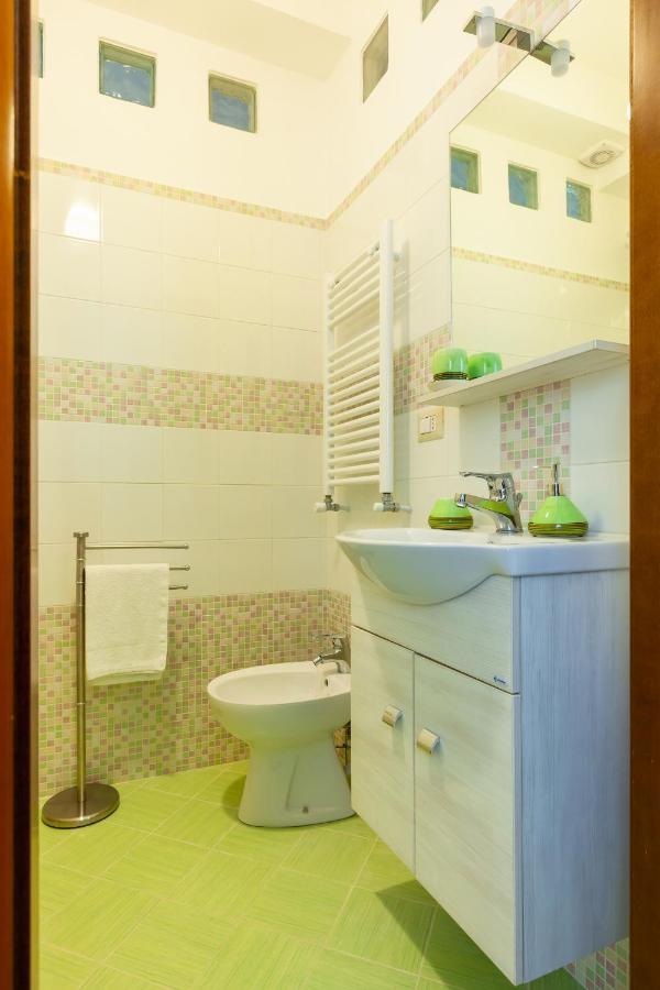 נאפולי Blundo Family Apartment By Wonderful Italy מראה חיצוני תמונה